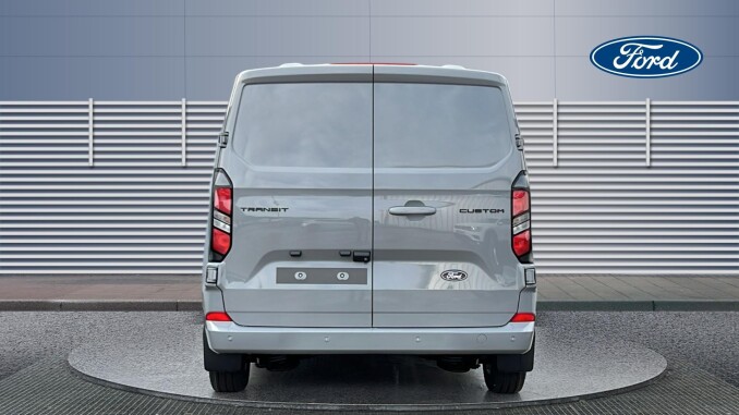 Ford Transit Custom 280 L2 Diesel Fwd 2.0 EcoBlue 136ps H1 Van Limited - Image 6